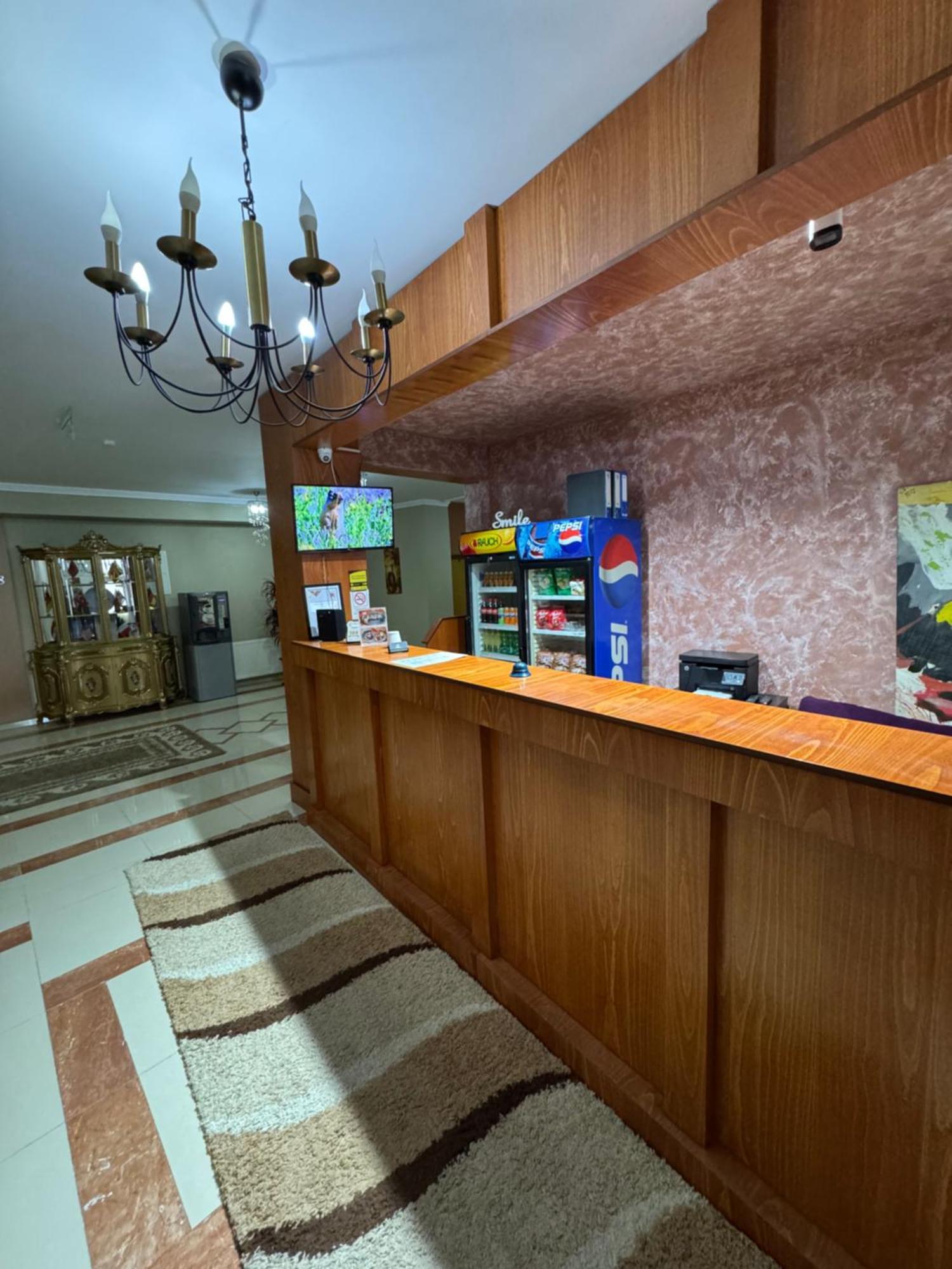 Hotel Yal Restaurant Tetovo Exteriör bild